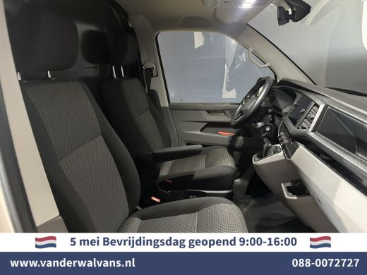 Volkswagen Transporter 2.0 TDI L2H1 Euro6 RIJKLAAR Airco | Navigatie | Apple Carplay | Android Auto | Trekhaak Cruisecon... ActivLease financial lease