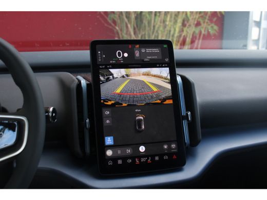 Volvo  EX30 Single Motor Extended Range Plus 69 kWh | Harman/Kardon | Camera | Adaptive Cruise | Keyless ActivLease financial lease