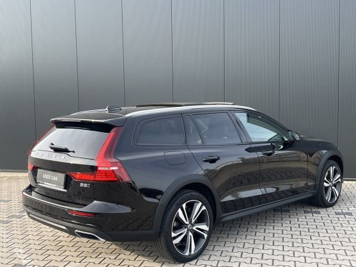 Volvo  V60 Cross Country B5 AWD Pro Panoramadak | 360 Camera | Stoel & Stuurwiel verwarming | BLISS | Harman... ActivLease financial lease