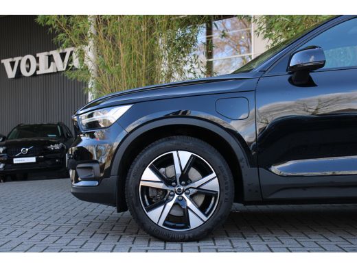 Volvo  XC40 Volvo 1.5 T4 Recharge R-Design | Harman/Kardon | Panoramadak | Adaptive Cruise ActivLease financial lease