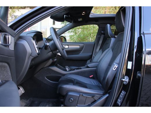 Volvo  XC40 Volvo 1.5 T4 Recharge R-Design | Harman/Kardon | Panoramadak | Adaptive Cruise ActivLease financial lease