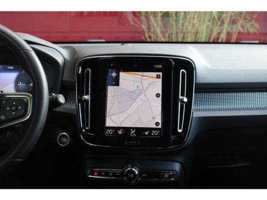 Volvo  XC40 Volvo 1.5 T5 Recharge R-Design | Trekhaak | Camera | Stuur/stoelverwarming ActivLease financial lease