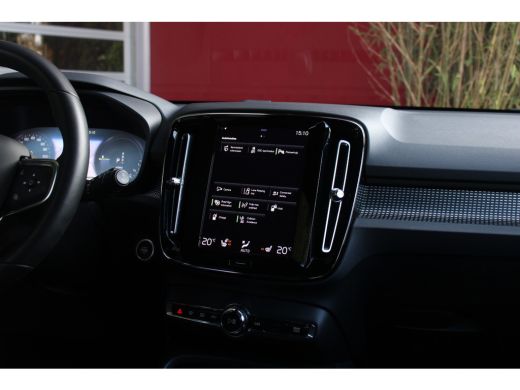 Volvo  XC40 Volvo 1.5 T5 Recharge R-Design | Trekhaak | Camera | Stuur/stoelverwarming ActivLease financial lease