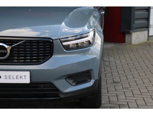 Volvo  XC40 Volvo 1.5 T5 Recharge R-Design | Trekhaak | Camera | Stuur/stoelverwarming ActivLease financial lease