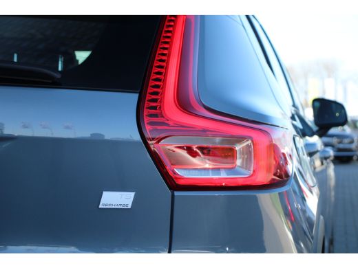Volvo  XC40 Volvo T5 Plus Dark | Adaptive Cruise | Lederen Bekleding | Camera | Stuur/Stoelverwarming | Keyle... ActivLease financial lease
