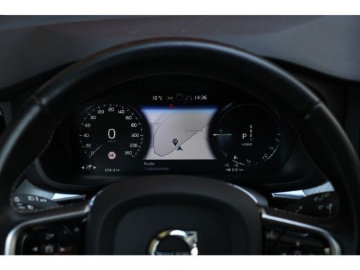 Volvo  XC60 Volvo 2.0 Recharge T8 AWD R-Design | Trekhaak | Schuifdak | Adaptive Cruise | BLIS | 21" Velgen ActivLease financial lease