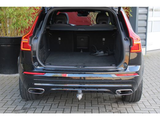 Volvo  XC60 Volvo 2.0 Recharge T8 AWD R-Design | Trekhaak | Schuifdak | Adaptive Cruise | BLIS | 21" Velgen ActivLease financial lease