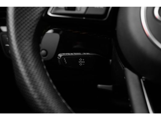 Audi A4 Avant 35 TFSI S edition ActivLease financial lease
