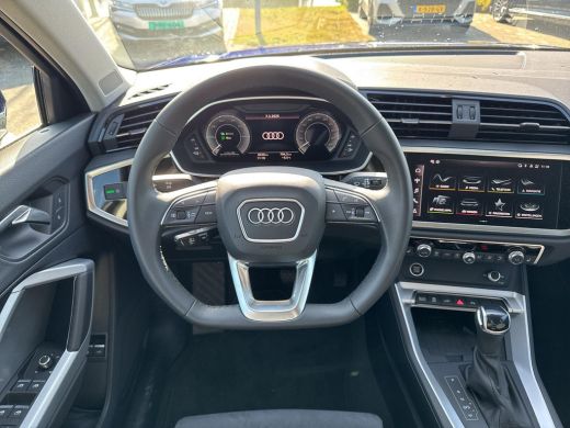 Audi Q3 45 TFSI e S edition | PHEV | Trekhaak | Elec. A-Klep | 19Inch | Leder-alcantara | 6.023Km | ActivLease financial lease