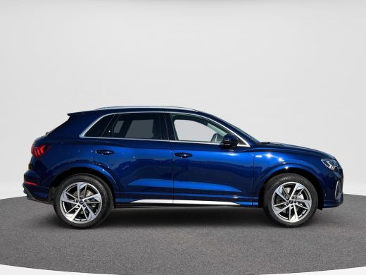 Audi Q3 45 TFSI e S edition | PHEV | Trekhaak | Elec. A-Klep | 19Inch | Leder-alcantara | 6.023Km | ActivLease financial lease