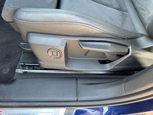 Audi Q3 45 TFSI e S edition | PHEV | Trekhaak | Elec. A-Klep | 19Inch | Leder-alcantara | 6.023Km | ActivLease financial lease