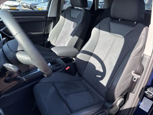 Audi Q3 45 TFSI e S edition | PHEV | Trekhaak | Elec. A-Klep | 19Inch | Leder-alcantara | 6.023Km | ActivLease financial lease