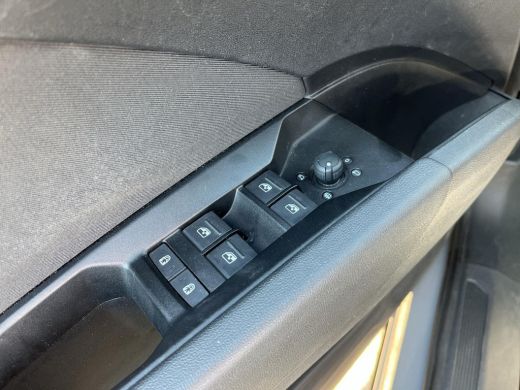 Audi Q4 e-tron 35 170Pk 55 kWh | 170 pk | Clima | PDC | ActivLease financial lease