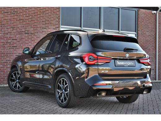 BMW X3 xDrive30e M-Sport Pano El-zetels HUD HiFi Camera Gesture ActivLease financial lease