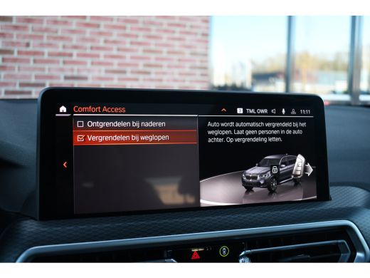 BMW X3 xDrive30e M-Sport Pano El-zetels HUD HiFi Camera Gesture ActivLease financial lease