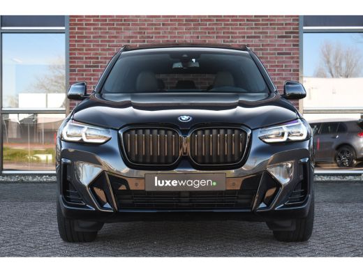 BMW X3 xDrive30e M-Sport Pano El-zetels HUD HiFi Camera Gesture ActivLease financial lease
