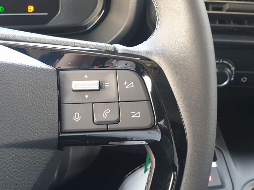Citroën Berlingo 1.5 BlueHDi 100 S&S L1 € 2.725,- Voorraad Voordeel | Pakket Winter | 10" SD Radio DAB + | Trekhaa... ActivLease financial lease