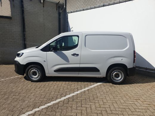 Citroën Berlingo 1.5 BlueHDi 100 S&S L1 € 2.725,- Voorraad Voordeel | Pakket Winter | 10" SD Radio DAB + | Trekhaa... ActivLease financial lease