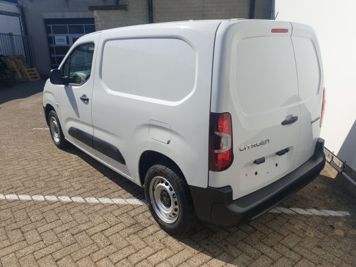 Citroën Berlingo 1.5 BlueHDi 100 S&S L1 € 2.725,- Voorraad Voordeel | Pakket Winter | 10" SD Radio DAB + | Trekhaa... ActivLease financial lease