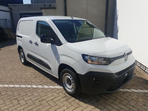 Citroën Berlingo 1.5 BlueHDi 100 S&S L1 € 2.725,- Voorraad Voordeel | Pakket Winter | 10" SD Radio DAB + | Trekhaa... ActivLease financial lease