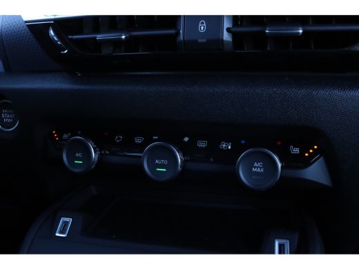 Citroën C4 Citroen 1.2 Hybrid 136 Max | Adaptive Cruise | HUD | 360' Camera | Keyless | Navi | Stoel + Stuur... ActivLease financial lease