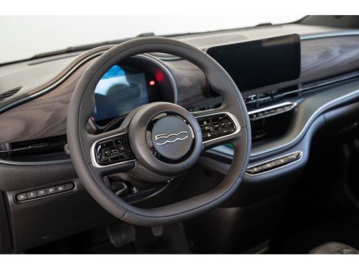 Fiat 500E Giorgio Armani Edition 42 kWh Automaat ActivLease financial lease