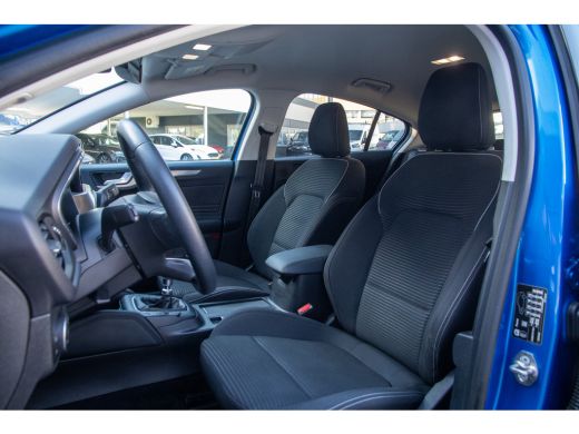 Ford Focus 1.0 EcoBoost Titanium Business | Airco (automatisch) | Apple Carplay/Android Auto|telefoonintegra... ActivLease financial lease