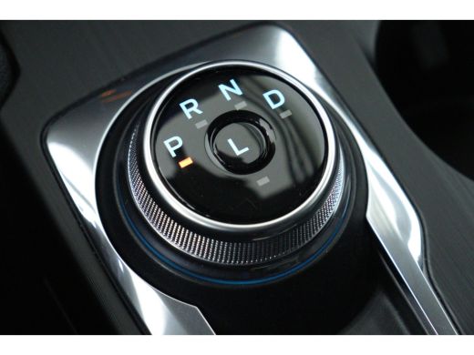 Ford Kuga 2.5 PHEV ST-LINE | NL-AUTO! | CAMERA | STANDVERWARMING | NAVI | CLIMA | CRUISE | PARKEERSENSOREN ... ActivLease financial lease