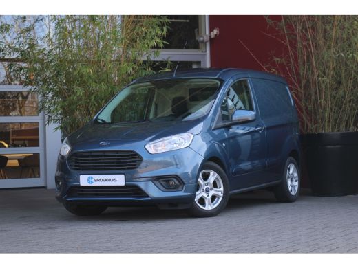 Ford Transit Courier Ford 1.5 TDCI 100PK Limited 5 jaar fabrieksgarantie | winterpack | betonplex vloer