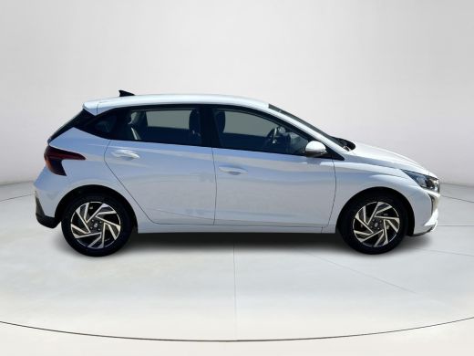 Hyundai i20 1.2 MPI Comfort | 2e paasdag geopend! | VOORRAADKORTING | Achteruitrijcamera | Cruise Control | A... ActivLease financial lease