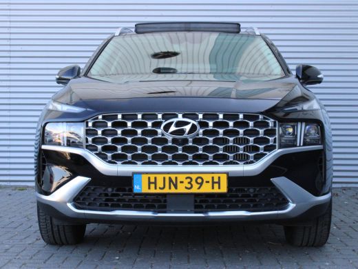 Hyundai Santa Fe Hyundai 1.6 T-GDI PHEV Premium Sky | Elektrisch glazen panorama-dak | Elektrisch verstelb. bestuu... ActivLease financial lease