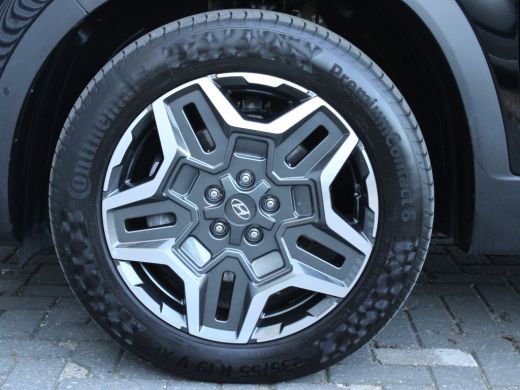 Hyundai Santa Fe Hyundai 1.6 T-GDI PHEV Premium Sky | Elektrisch glazen panorama-dak | Elektrisch verstelb. bestuu... ActivLease financial lease