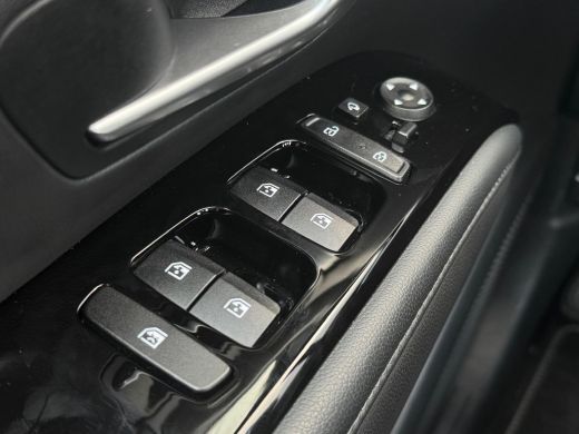 Hyundai Tucson Hyundai 1.6 T-GDI 265pk PHEV Comfort Smart 4WD Climate | Camera | Carplay | Keyless | Navigatie |... ActivLease financial lease