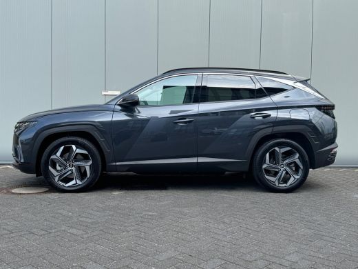 Hyundai Tucson Hyundai 1.6 T-GDI 265pk PHEV Comfort Smart 4WD Climate | Camera | Carplay | Keyless | Navigatie |... ActivLease financial lease
