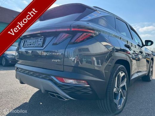 Hyundai Tucson 1.6T PHEV Comfort Smart 4WD Automaat , Panorama-dak , Smart key , Navigatie + Camera , Parkeerhul... ActivLease financial lease