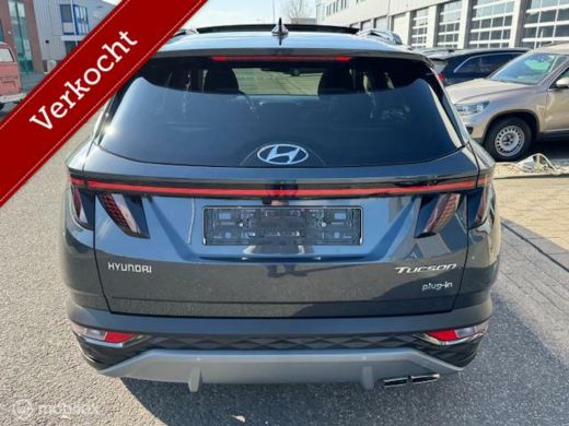 Hyundai Tucson 1.6T PHEV Comfort Smart 4WD Automaat , Panorama-dak , Smart key , Navigatie + Camera , Parkeerhul... ActivLease financial lease