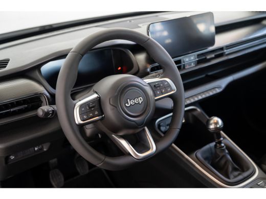 Jeep Avenger 1.2 Altitude | Navigatie | Keyless | 18 inch lichtmetaal | Climate Controle | Camera | ActivLease financial lease