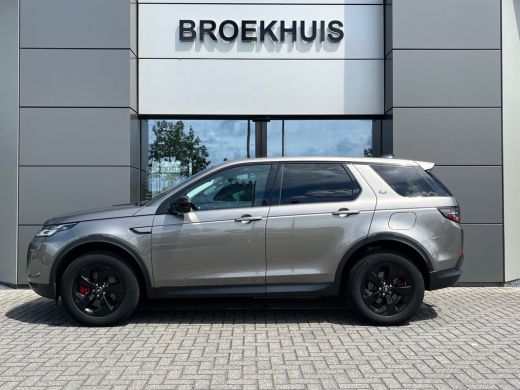 Land Rover Discovery Sport P300e PHEV AWD AUT | Black Pack | Afneembare trekhaak | Panoramadak | 360gr Camera | ActivLease financial lease