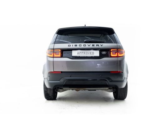 Land Rover Discovery Sport P300e PHEV AWD AUT | Black Pack | Afneembare trekhaak | Panoramadak | 360gr Camera | ActivLease financial lease