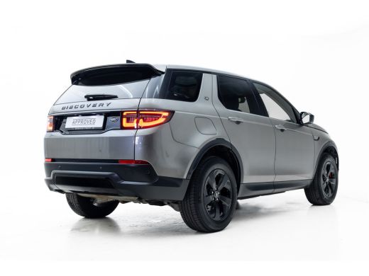Land Rover Discovery Sport P300e PHEV AWD AUT | Black Pack | Afneembare trekhaak | Panoramadak | 360gr Camera | ActivLease financial lease