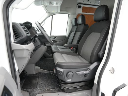 MAN TGE 35 2.0 140pk DSG Standaard Hoog Navigatie Camera Trekhaak Cruise ActivLease financial lease