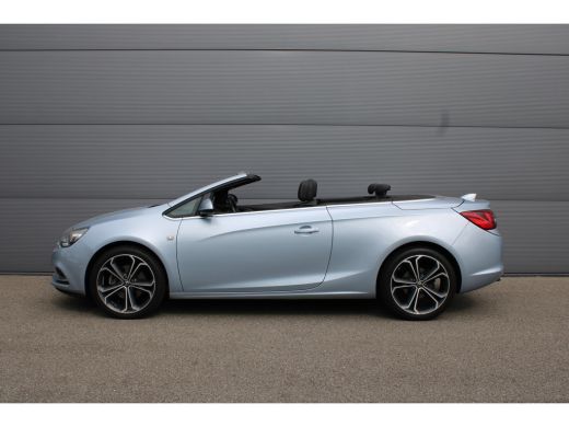 Opel Cascada Opel 1.4 TURBO 140PK INNOVATION+ / NAVI / LEDER / CLIMA / LED / AGR / PDC / 19" LMV / CAMERA / / ... ActivLease financial lease