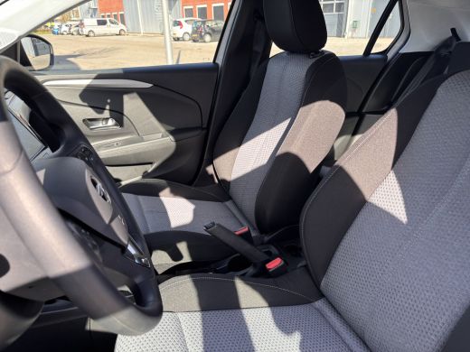 Opel Corsa Opel 1.2 Edition 75PK | Achteruitrijcamera | Parkeersensoren voor & achter | Apple carplay / Andr... ActivLease financial lease