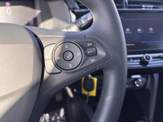 Opel Corsa Opel 1.2 Edition 75PK | Achteruitrijcamera | Parkeersensoren voor & achter | Apple carplay / Andr... ActivLease financial lease