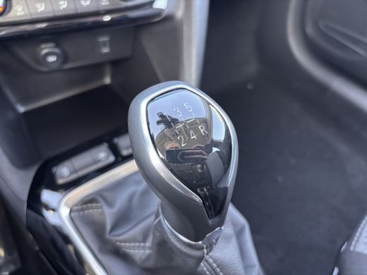 Opel Corsa Opel 1.2 Edition 75PK | Achteruitrijcamera | Parkeersensoren voor & achter | Apple carplay / Andr... ActivLease financial lease
