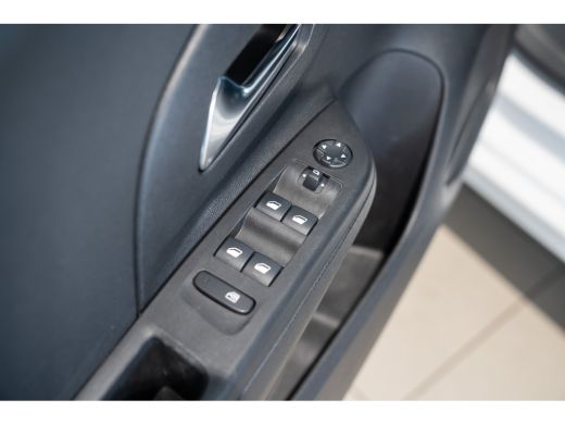 Opel Corsa 1.2 Edition | Navigatie | Parkeersensoren | Apple Carplay & Android Auto | Edition plus pakket | ActivLease financial lease