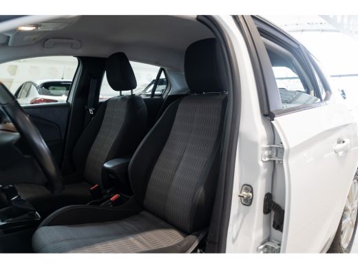 Opel Corsa 1.2 Edition | Navigatie | Parkeersensoren | Apple Carplay & Android Auto | Edition plus pakket | ActivLease financial lease