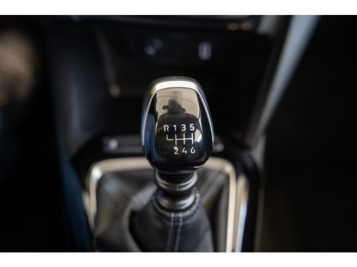 Opel Corsa 1.2 Turbo | Camera | Apple Carplay & Android Auto | Parkeersensoren | Digitaal Display | ActivLease financial lease
