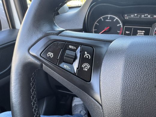 Opel Corsa 1.4 Innovation | Apple Carplay/Android Auto|telefoonintegratie premium | Cruise control | Parkeer... ActivLease financial lease