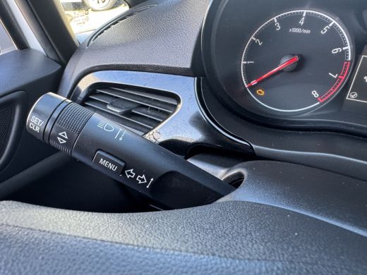Opel Corsa 1.4 Innovation | Apple Carplay/Android Auto|telefoonintegratie premium | Cruise control | Parkeer... ActivLease financial lease